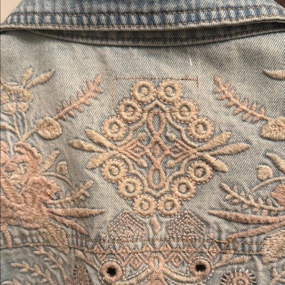 Johnny Was Blue Lace Jean Jacket - Picture 9 of 12